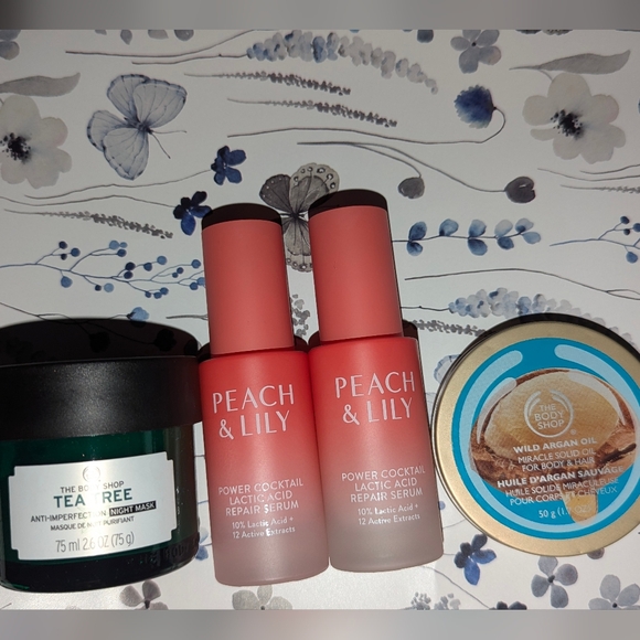 New Skincare Bundle incl. The Body Shop Mask + Wild Argan Oil & Cosmetic Bag - Picture 3 of 4